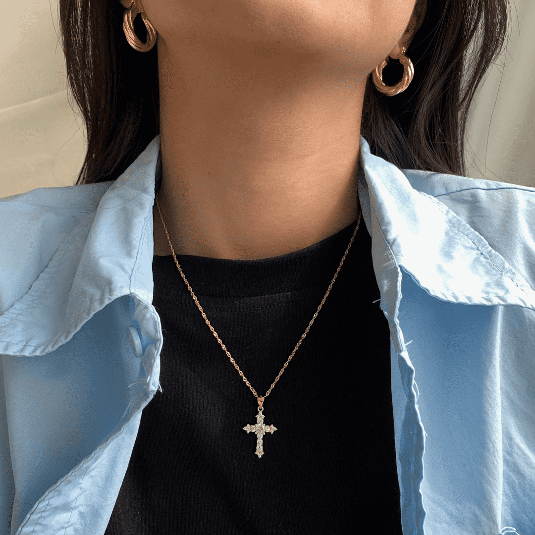 [AuraEcho]Delicate Cross Shape Necklace