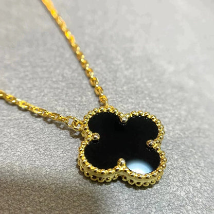 [AuraEcho]CLOVER 15MM BLACK ONYX SINGLE FLOWER NECKLACE