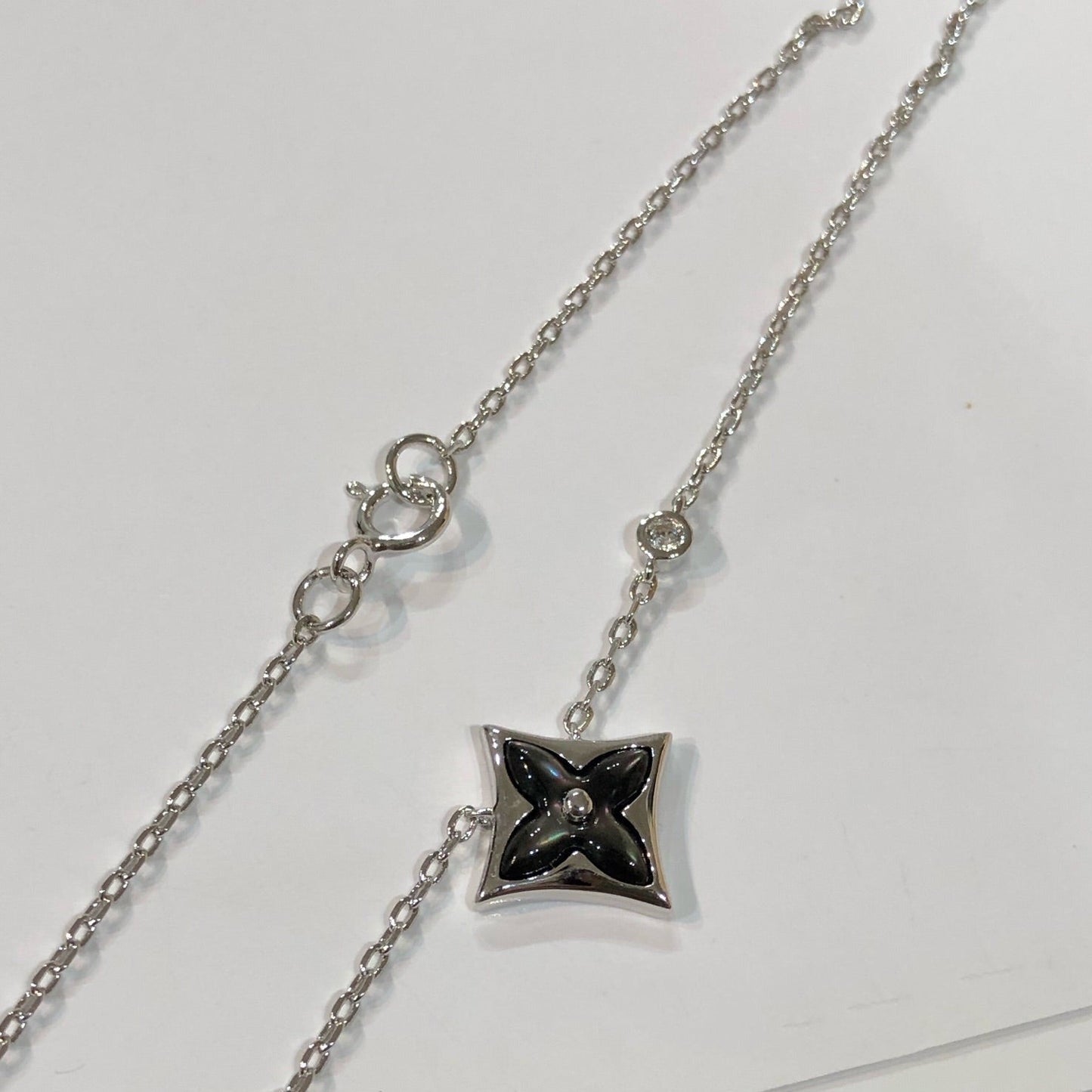 [AuraEcho]STAR BLACK MOP NECKLACE
