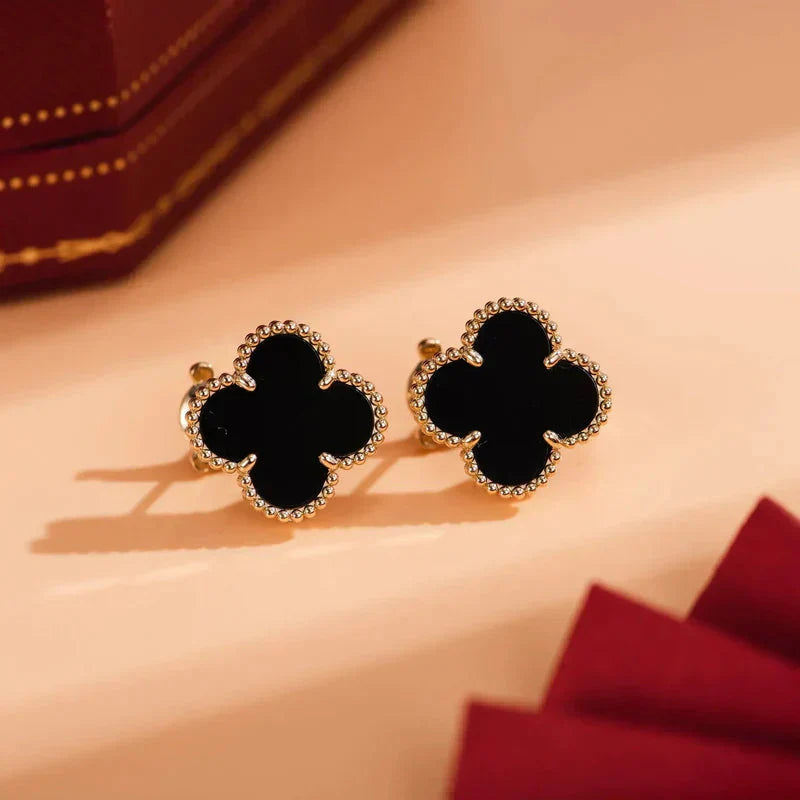 [AuraEcho]CLOVER MEDIUM 1 MOTIFS  ONYX STUD EARRINGS