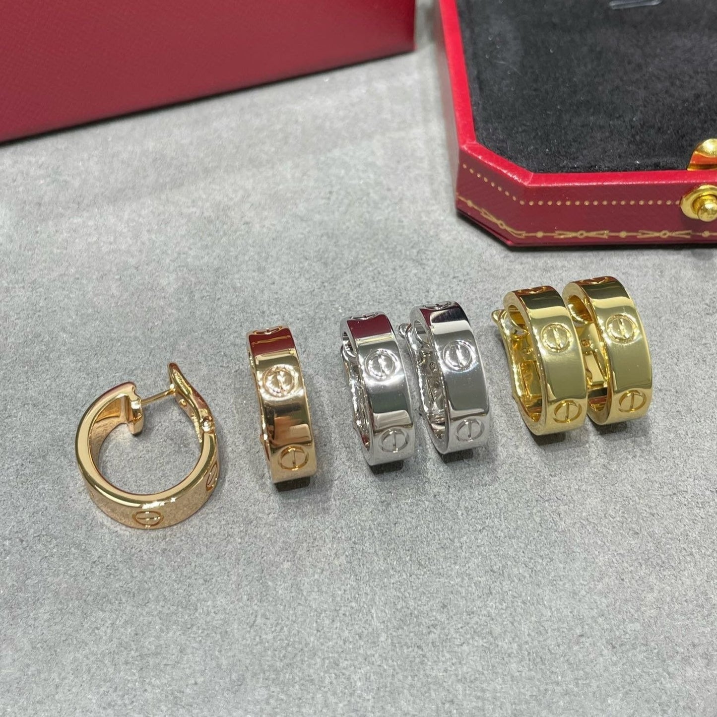 [AuraEcho]LOVE 5.5MM EARRINGS