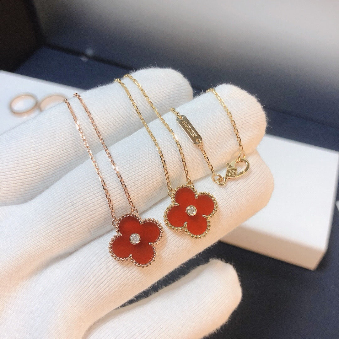 [AuraEcho]CLOVER 15MM DIAMOND CARNELIAN NECKLACE