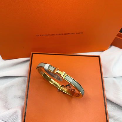 [AuraEcho]CLASSIC HM CLIC GREEN 8MM ENAMEL BRACELET