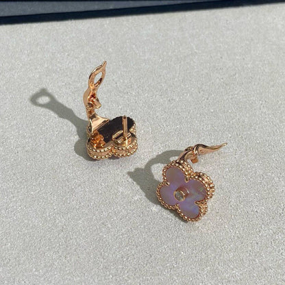 [AuraEcho]CLOVER MEDIUM 1 DIAMOND PINK EARRINGS